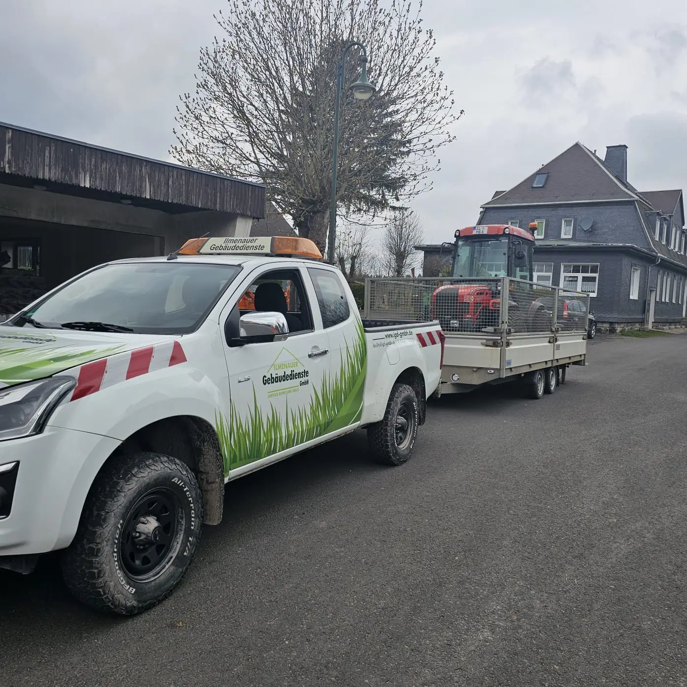 Fahrzeugtransport Ilmenauer Gebäudedienste GmbH